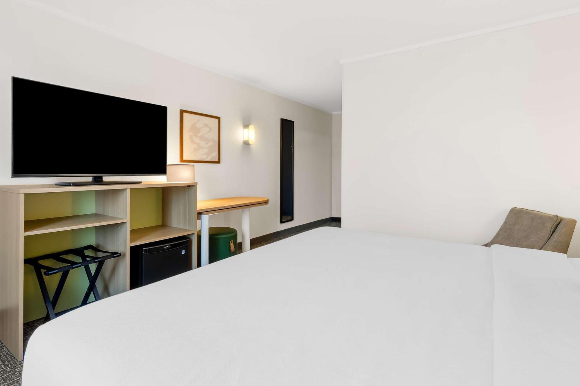 Spark By Hilton Daleville Roanoke North Екстер'єр фото